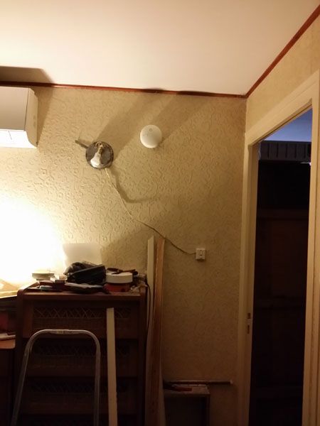 applique dans le hall